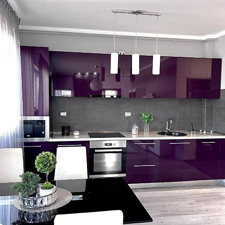 Luxurious Accommodation Floreşti Εξωτερικό φωτογραφία