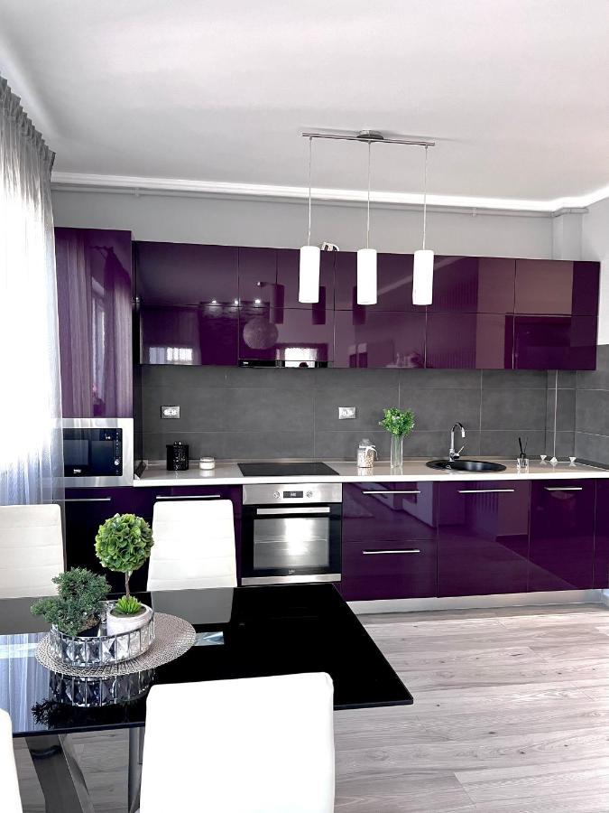Luxurious Accommodation Floreşti Εξωτερικό φωτογραφία